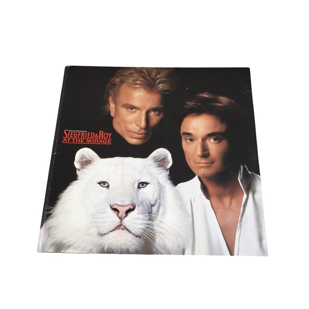 Vintage Siegfried & Roy At The Mirage Program Memorabilia Souvenir Las Vegas